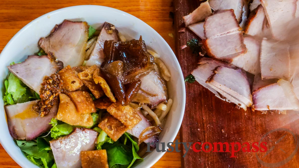 Cao Lau - a tasty specialty of Hoi An